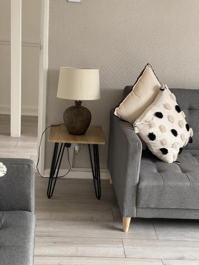 Bv Luxury Spacious 3 Bedroom House At Isaac Close Manchester Exteriör bild